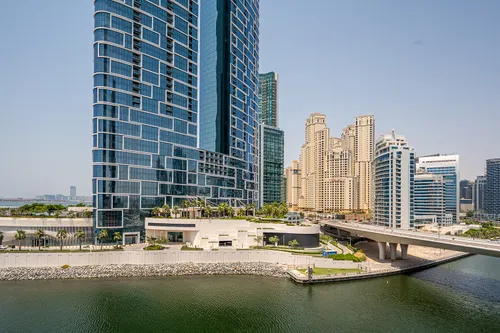 1 Bedroom Apartment in 5242 Tower 1