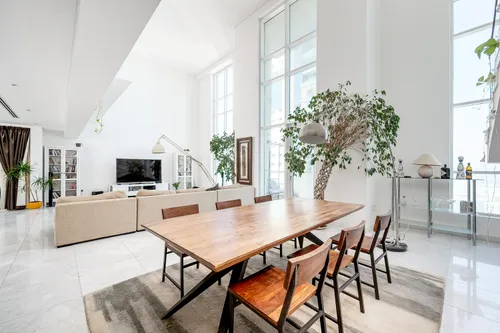 5 Bedrooms Apartment in Sulafa Tower