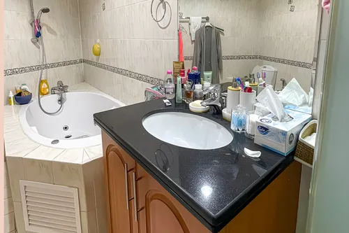 2 Bedrooms Apartment in The Waves Tower B