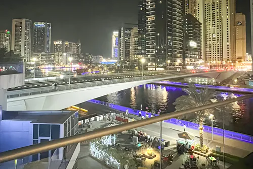 2 Bedrooms Apartment in The Waves Tower B