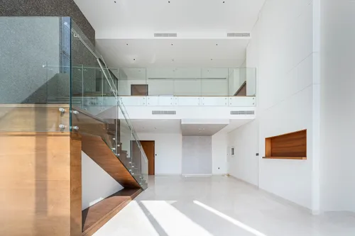 4 Bedrooms Penthouse in Marina Gate 1