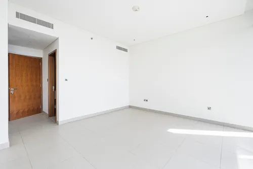 4 Bedrooms Penthouse in Marina Gate 1