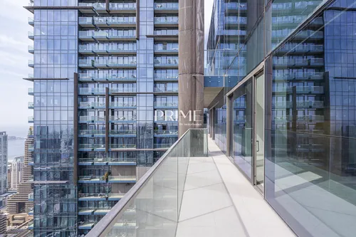 4 Bedrooms Penthouse in Marina Gate 1