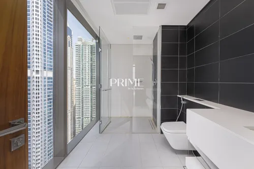 4 Bedrooms Penthouse in Marina Gate 1