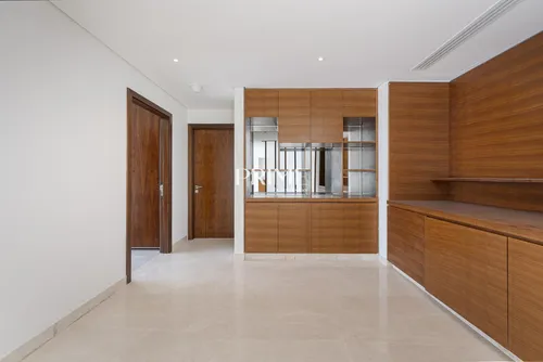 4 Bedrooms Penthouse in Marina Gate 1