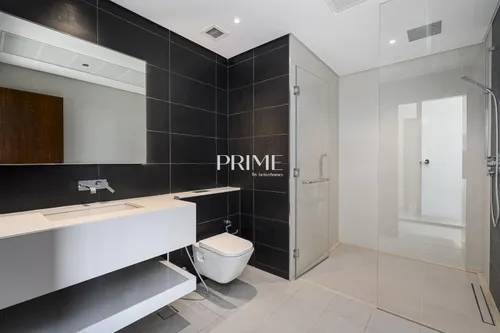 4 Bedrooms Penthouse in Marina Gate 1