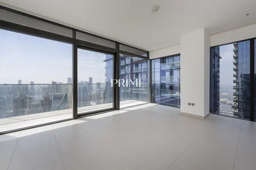 4 Bedrooms Penthouse in Marina Gate 1