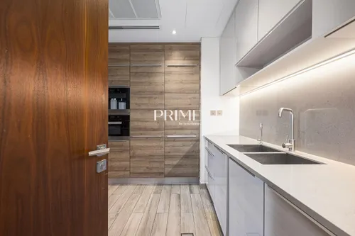 4 Bedrooms Penthouse in Marina Gate 1