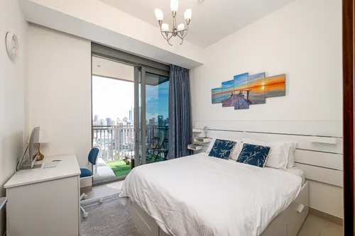 3 Bedrooms Apartment in 5242 Tower 1