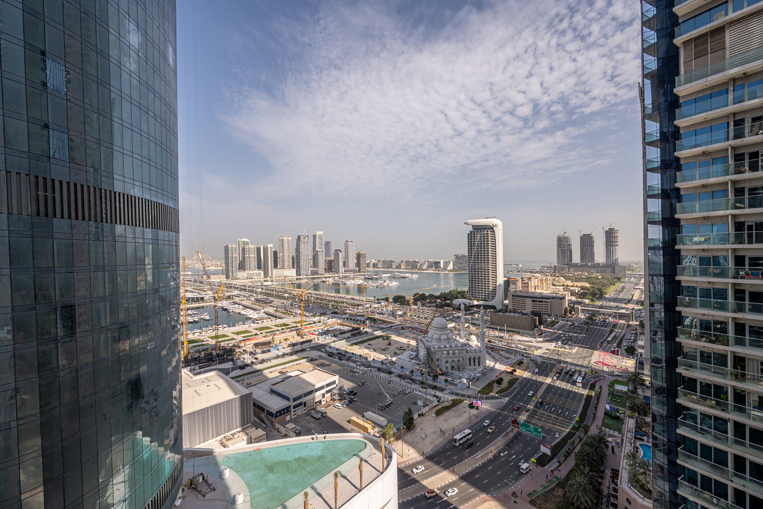 1 Bedroom Apartment in Cayan Tower