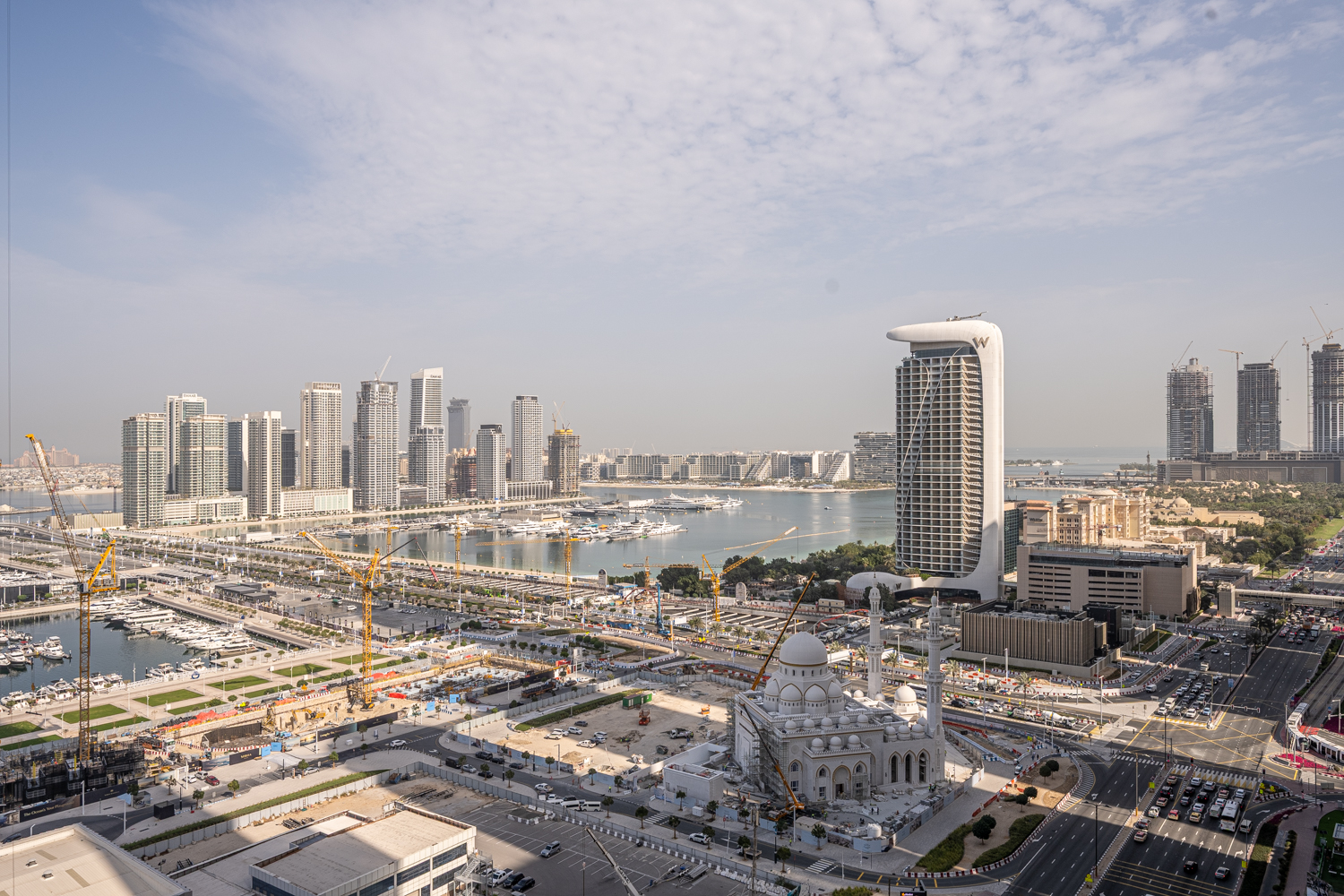 1 Bedroom Apartment in Cayan Tower