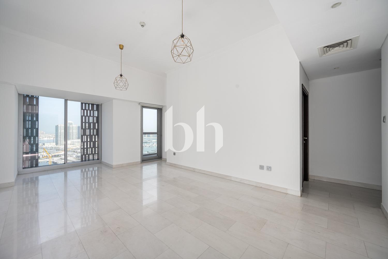 Partial Marina View | Mid Floor | Large Layout