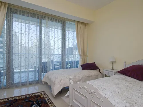 2 Bedrooms Apartment in Trident Grand Residence