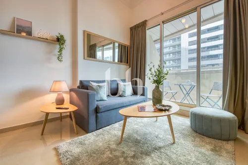 Next to metro | Mid floor | Rented