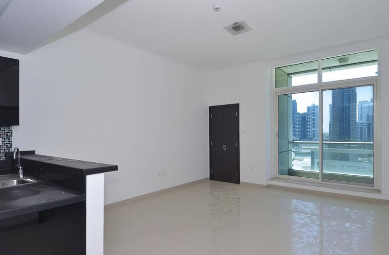 1 Bedroom Apartment in Botanica Tower