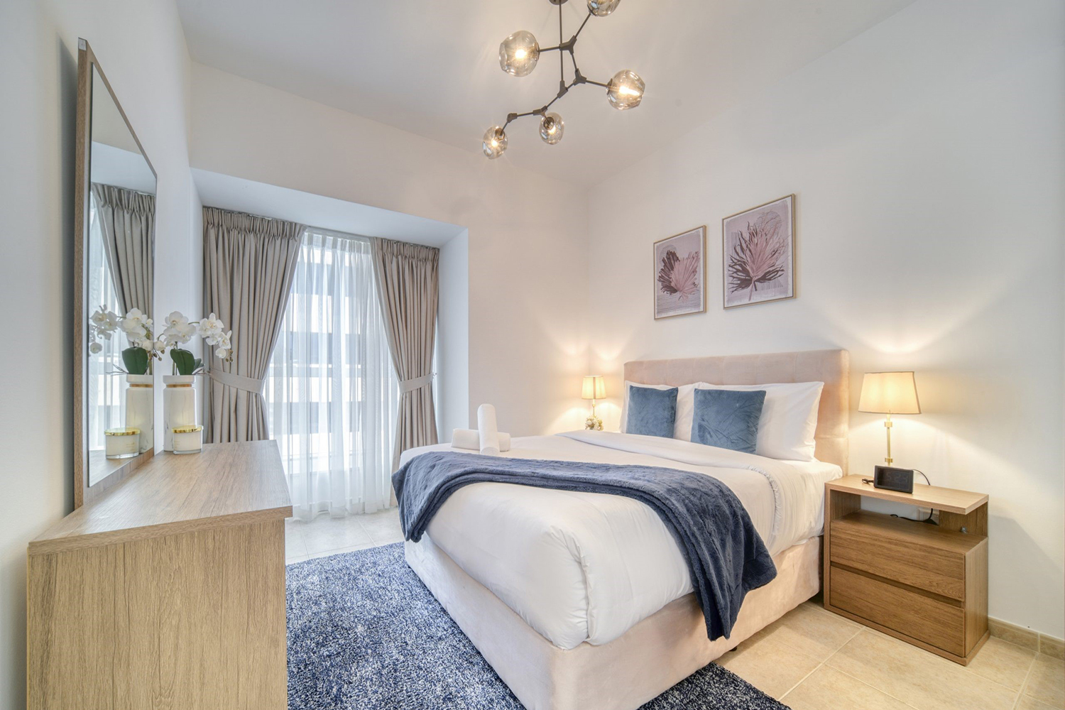 2 Bedrooms Apartment in Elite Residence