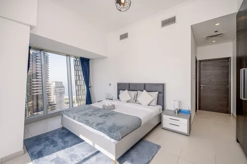 2 Bedrooms Apartment in Cayan Tower