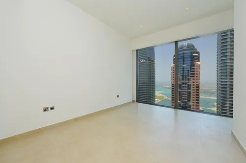 2 Bedrooms Apartment in Marina Gate 1