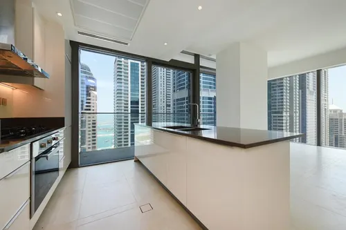 2 Bedrooms Apartment in Marina Gate 1