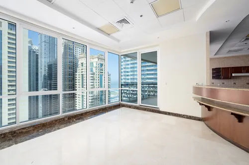 5 Bedrooms Penthouse in Al Seef Tower