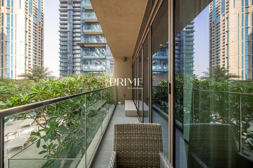 2 Bedrooms Apartment in Jumeirah Living Marina Gate