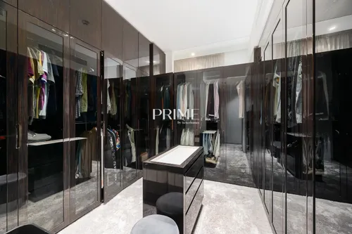 2 Bedrooms Apartment in Jumeirah Living Marina Gate