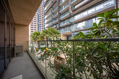 2 Bedrooms Apartment in Jumeirah Living Marina Gate