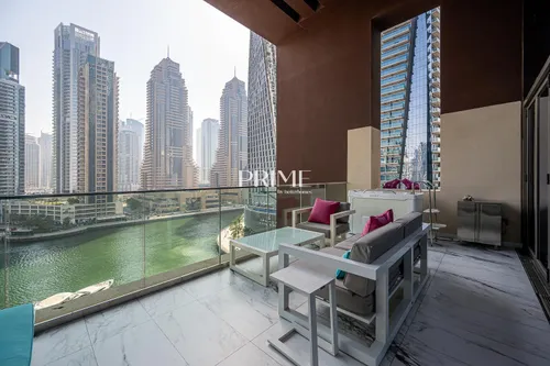 2 Bedrooms Apartment in Jumeirah Living Marina Gate