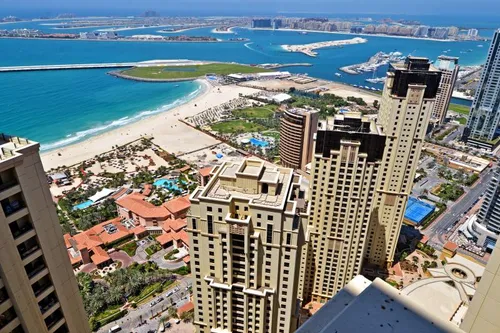 5 Bedrooms Apartment in Sadaf 8