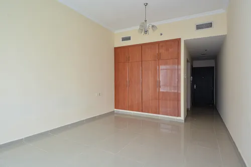 Apartment in Lake City Tower