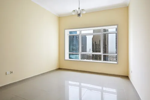 Apartment in Lake City Tower
