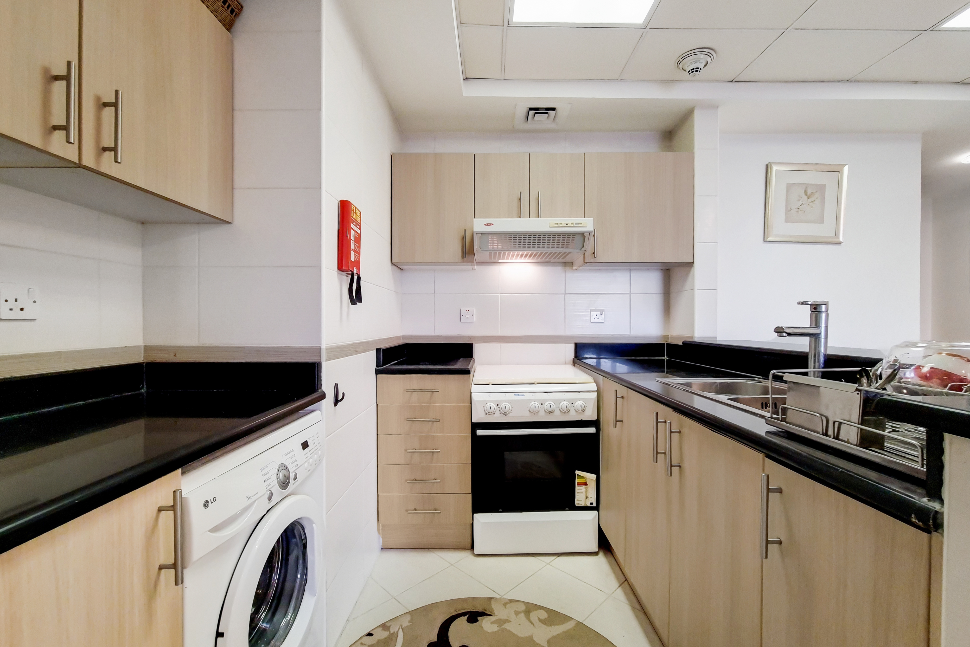 1 Bedroom Apartment in Concorde Tower