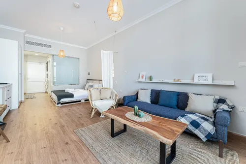 Apartment in Palm Views West
