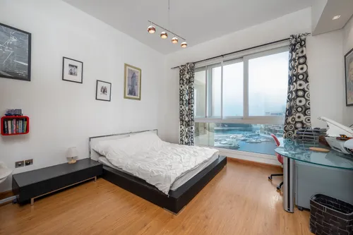 2 Bedrooms Apartment in Marina Residences 2