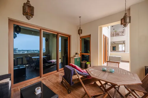 2 Bedrooms Apartment in Marina Residences 2