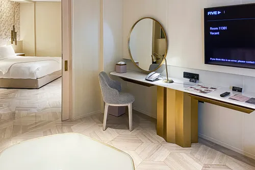 1 Bedroom Hotel Apartment in Five Palm Jumeirah