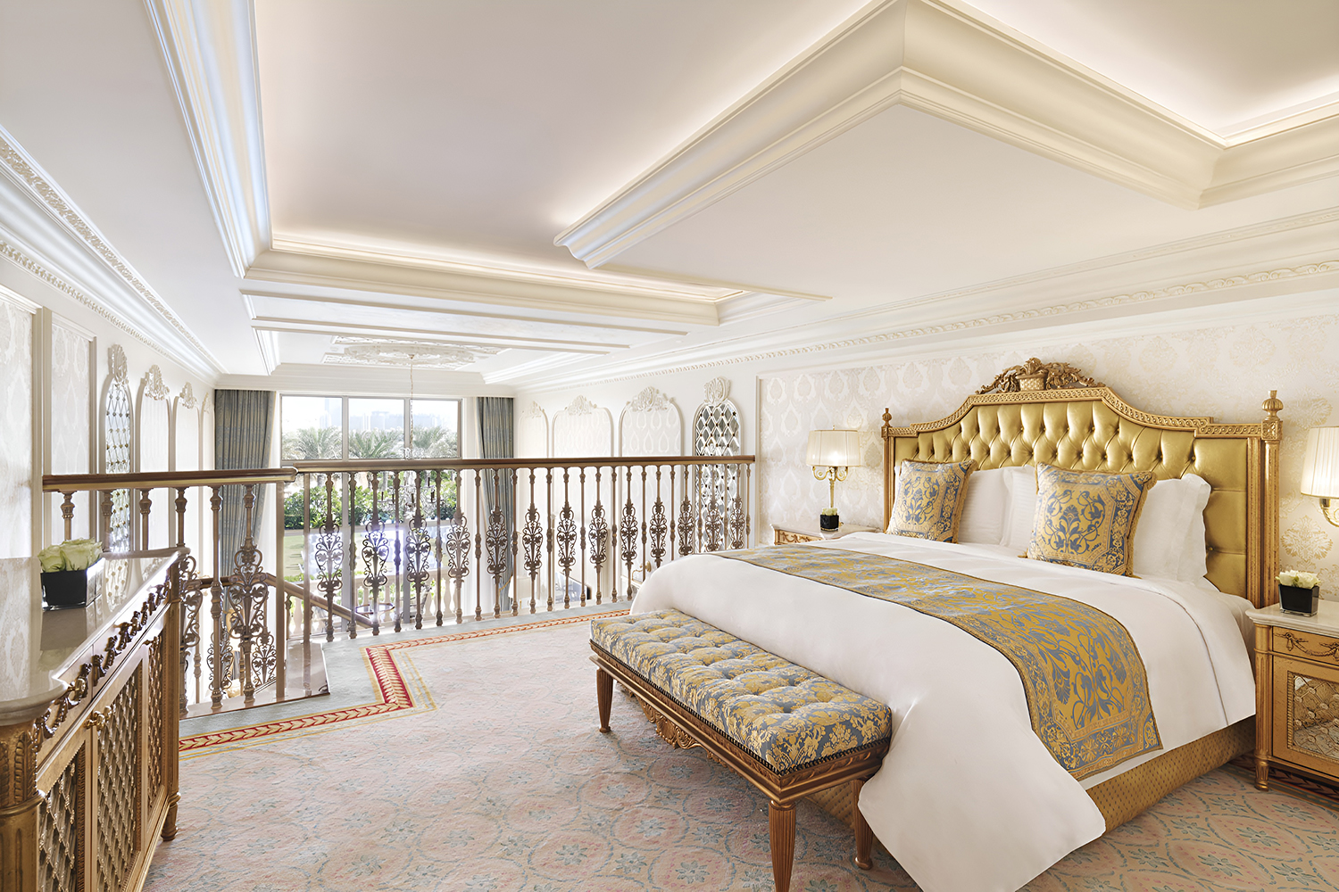  Apartment in Raffles The Palm