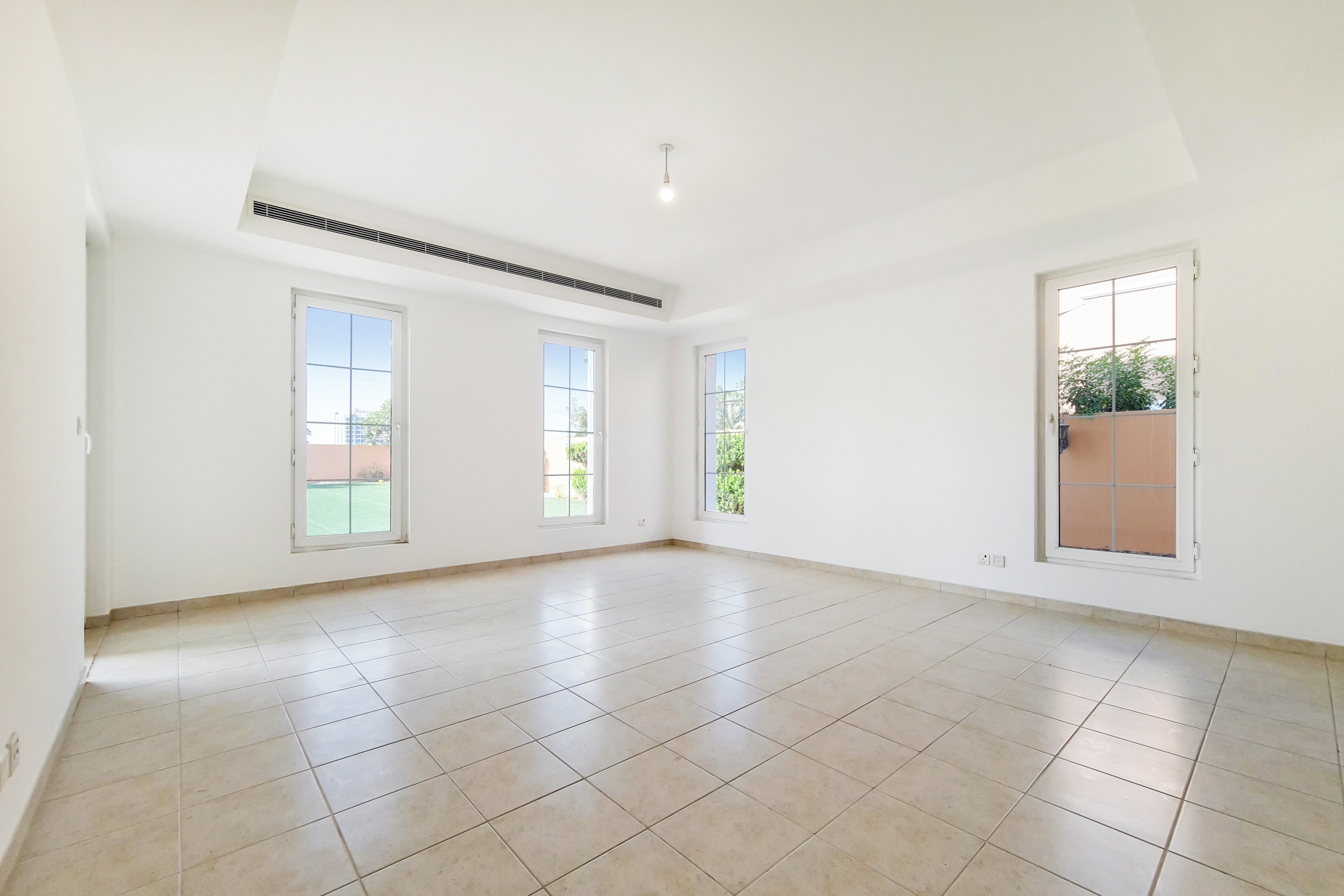 5 Bedrooms Villa in Mirador La Coleccion 1