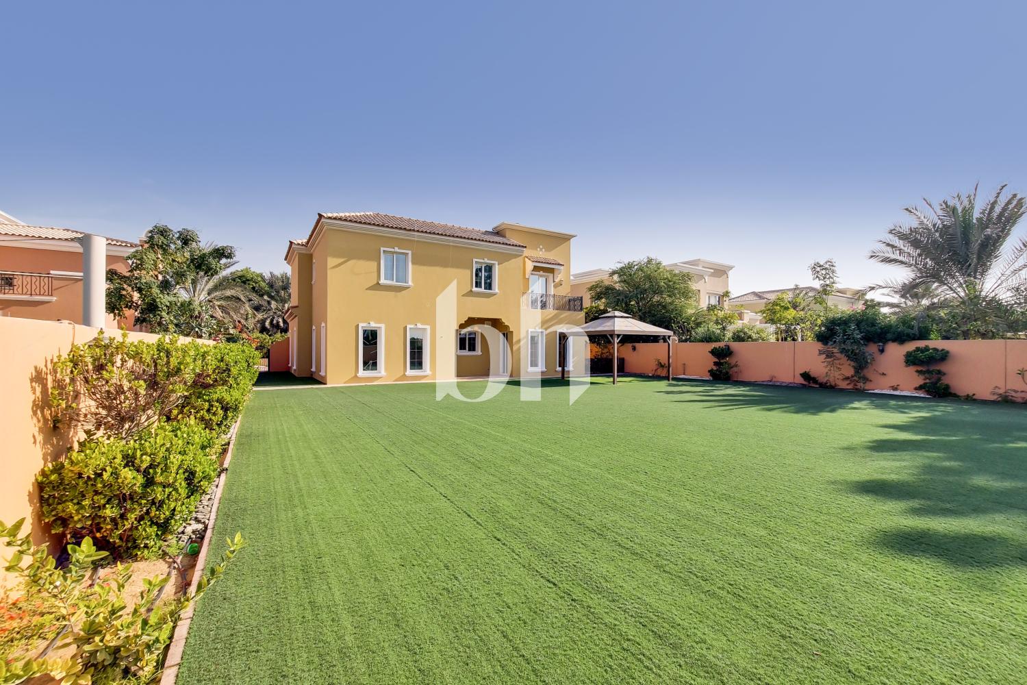 Single Row | Renown Family Community | 4 Beds