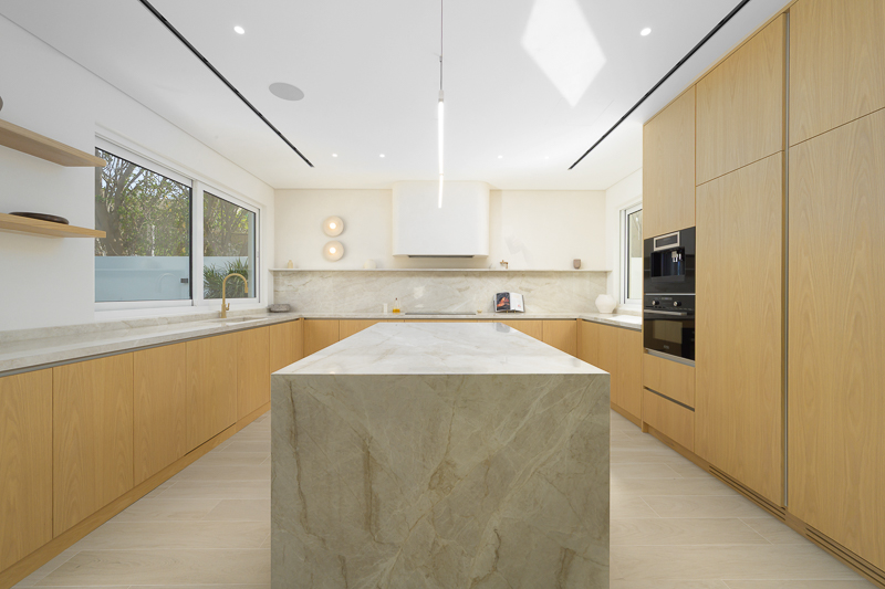 6 Bedrooms Villa in Al Mahra