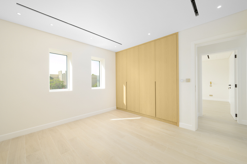 6 Bedrooms Villa in Al Mahra