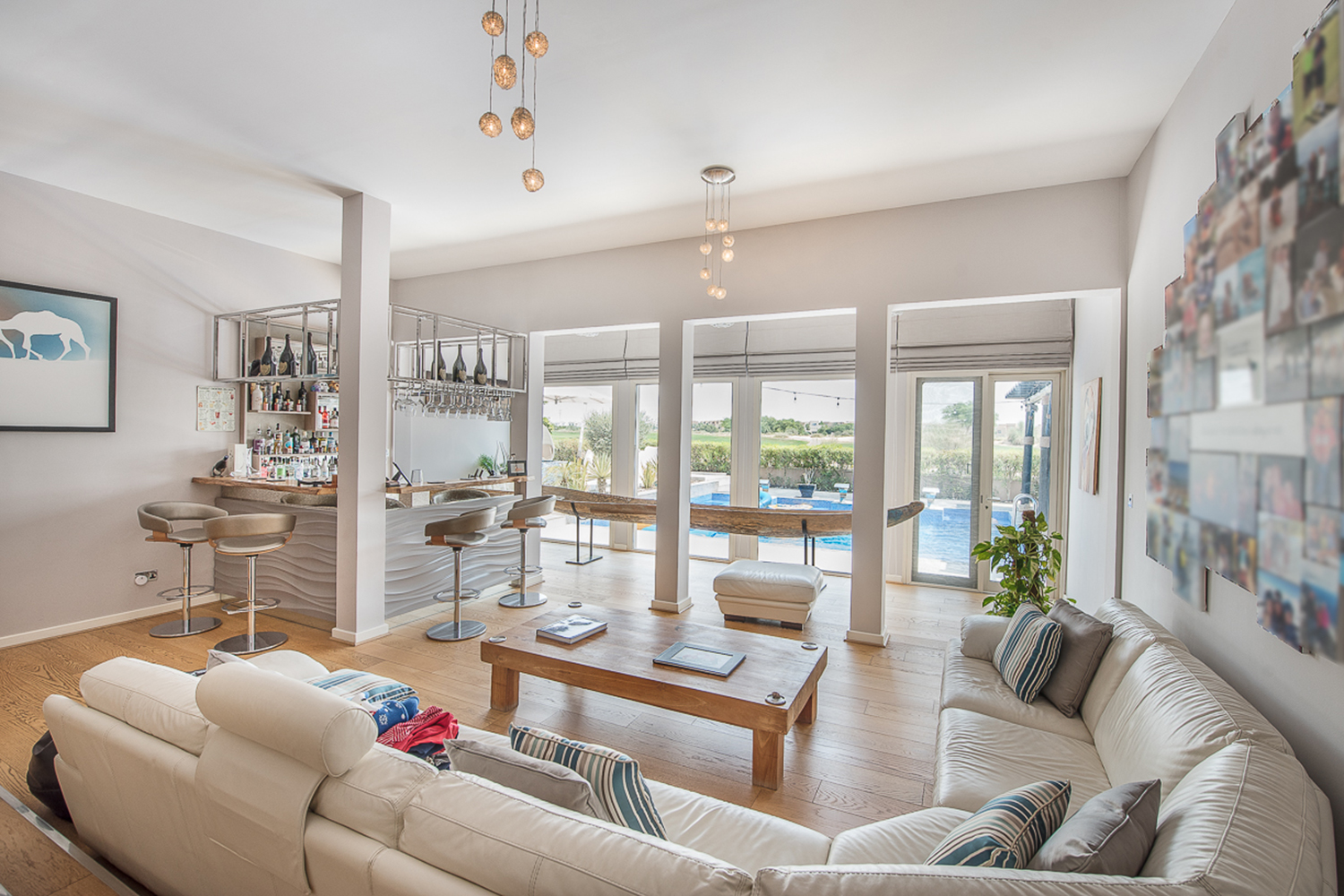 5 Bedrooms Villa in 1 Street