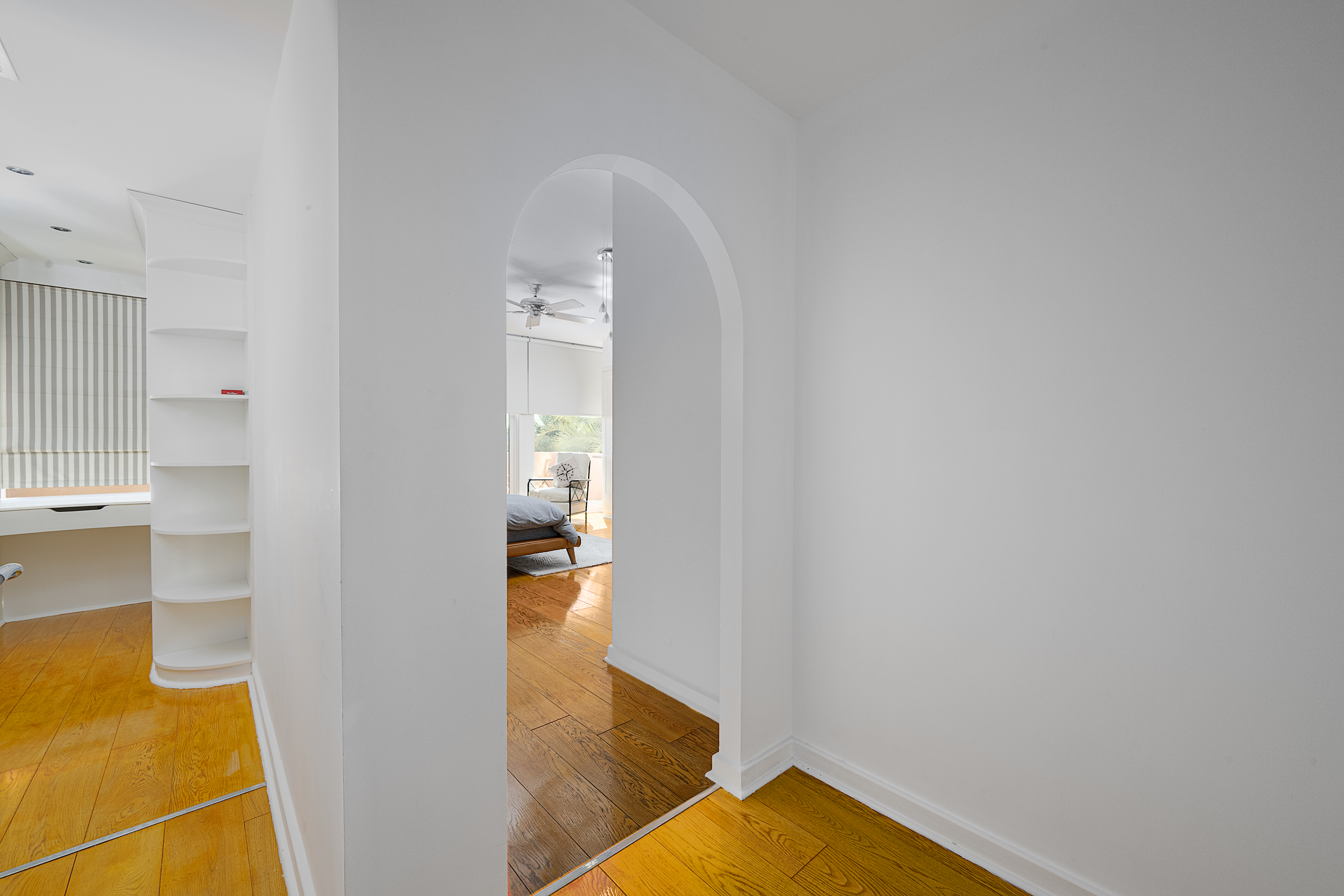 5 Bedrooms Villa in 1 Street