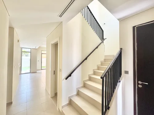 3 Bedrooms Townhouse in Reem Community