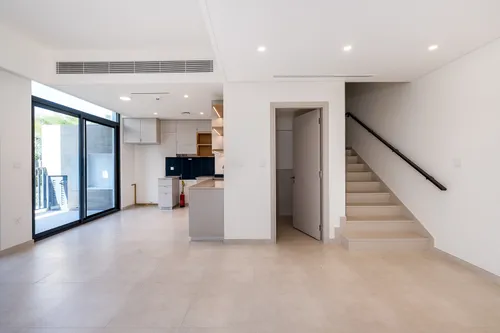 3 Bedrooms Villa in Bliss