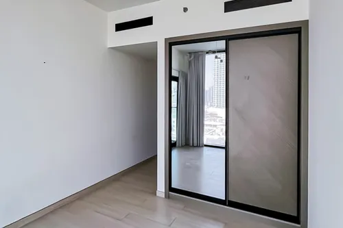 3 Bedrooms Apartment in Binghatti Crest