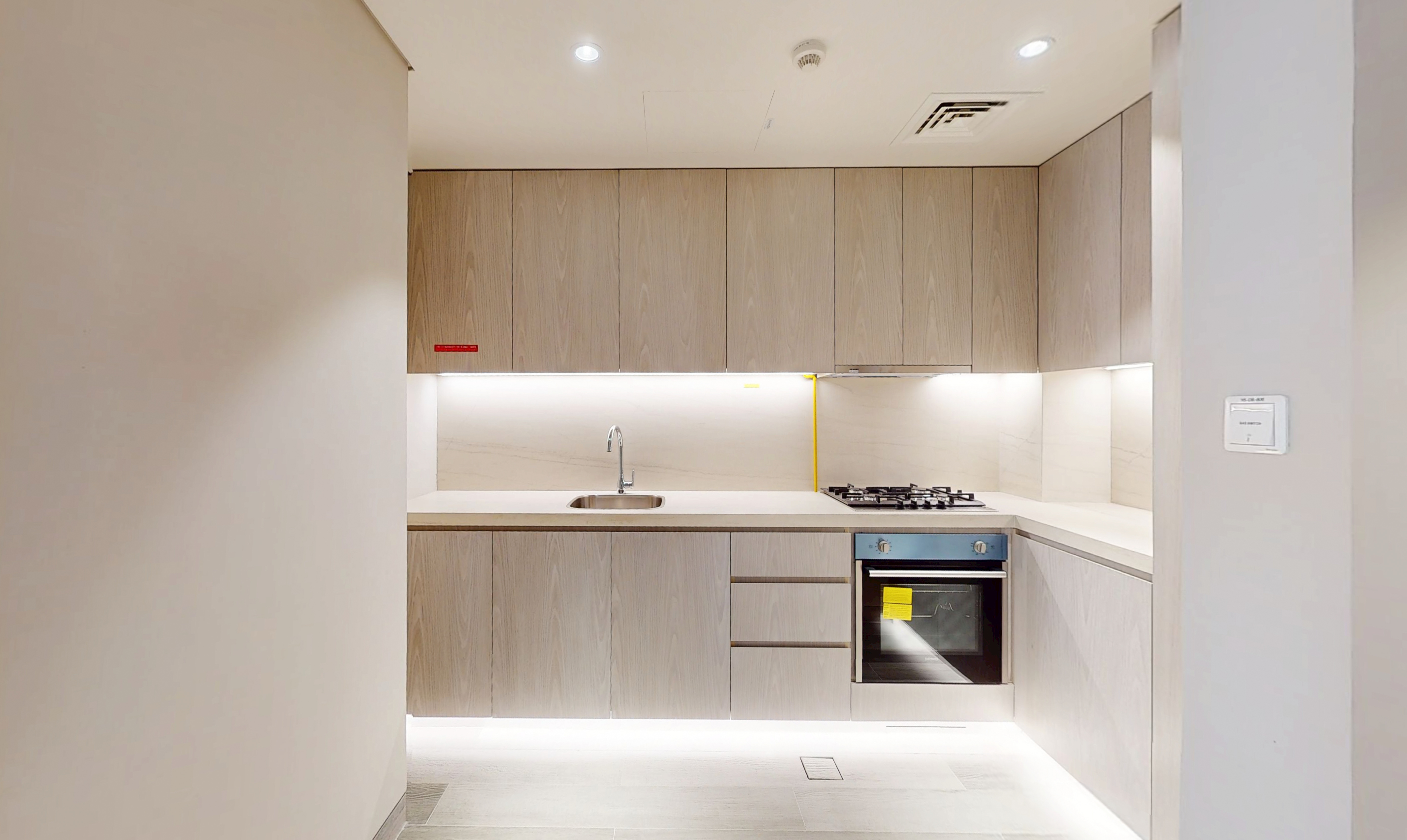 1 Bedroom Apartment in Concept 7 Residences