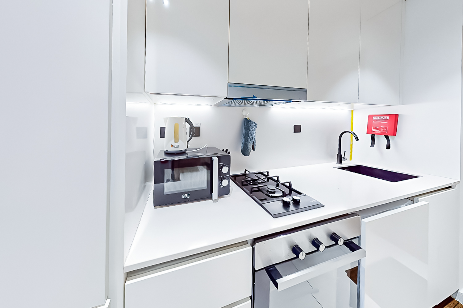  Apartment in Beverly Residence