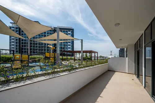 Apartment in Azizi Riviera 33