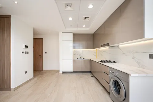 Apartment in Azizi Riviera 33